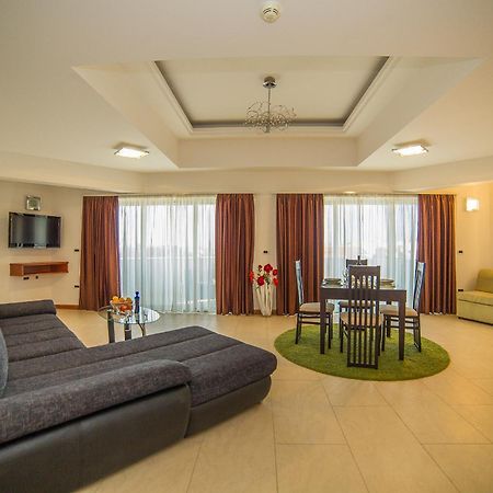 Apartments Milan Makarska Exterior photo