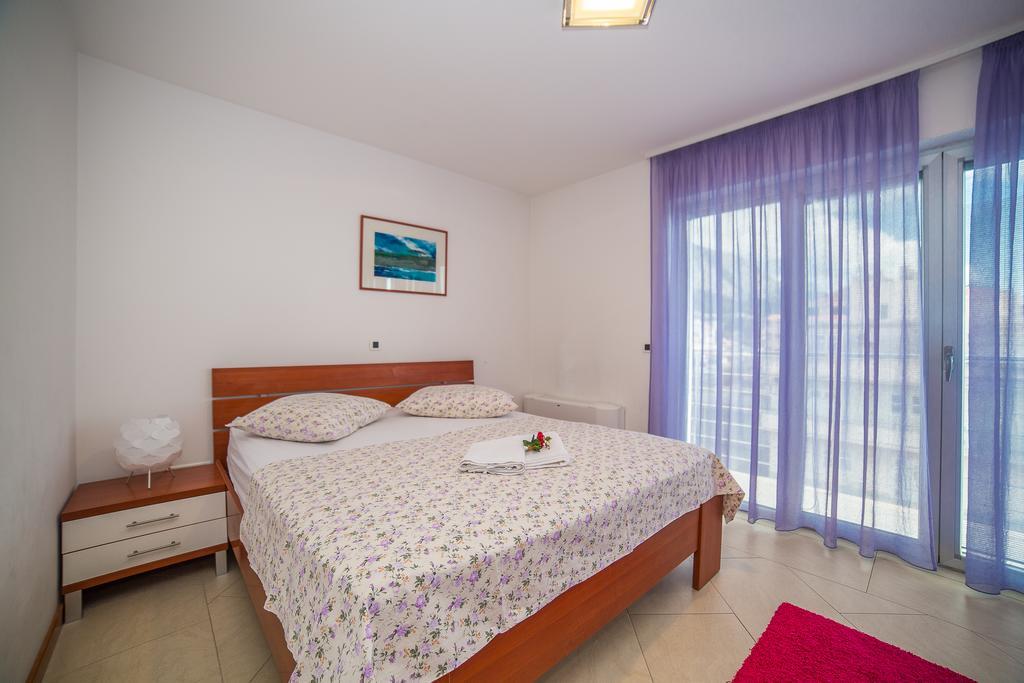 Apartments Milan Makarska Exterior photo
